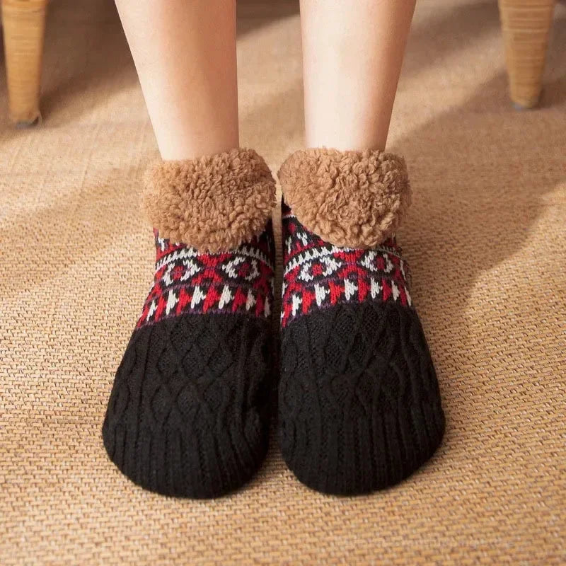 Fleece Slipper Socks - Non-Slip Knitted Home Socks in Sizes 35 to 45