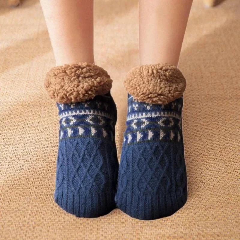 Fleece Slipper Socks - Non-Slip Knitted Home Socks in Sizes 35 to 45