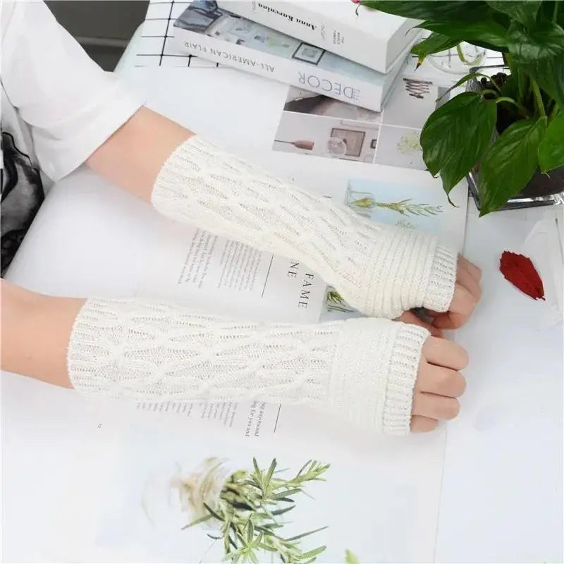 Women's Fingerless Knit Gloves - One-Size Casual Knit Gloves in 4 Colours