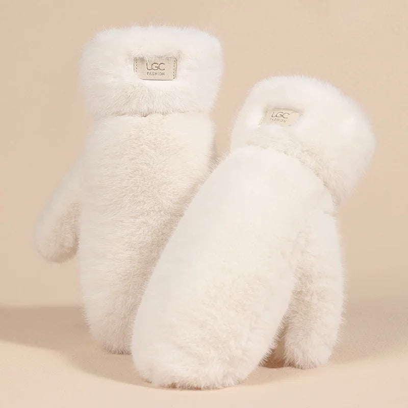 Imitation Rabbit Fur Gloves - Windproof Plush Winter Gloves in One Size
