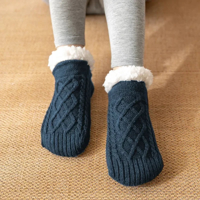Fleece Slipper Socks - Non-Slip Knitted Home Socks in Sizes 35 to 45