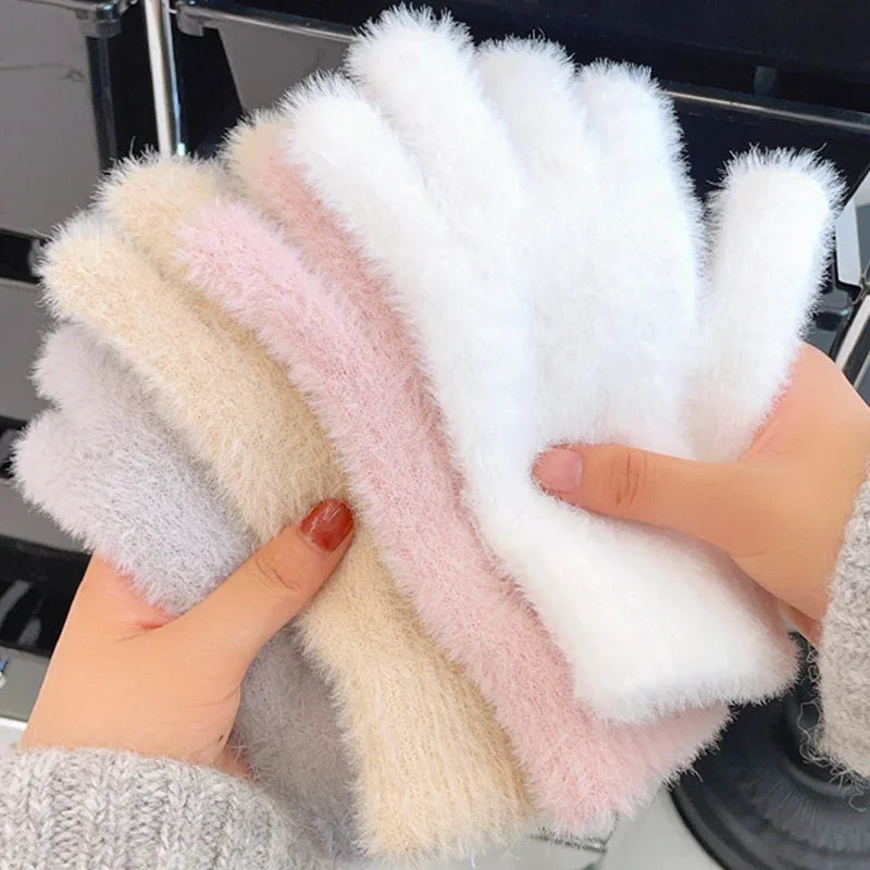 Velvet Winter Gloves - Plush Five Finger Gloves for Women in 4 Colours