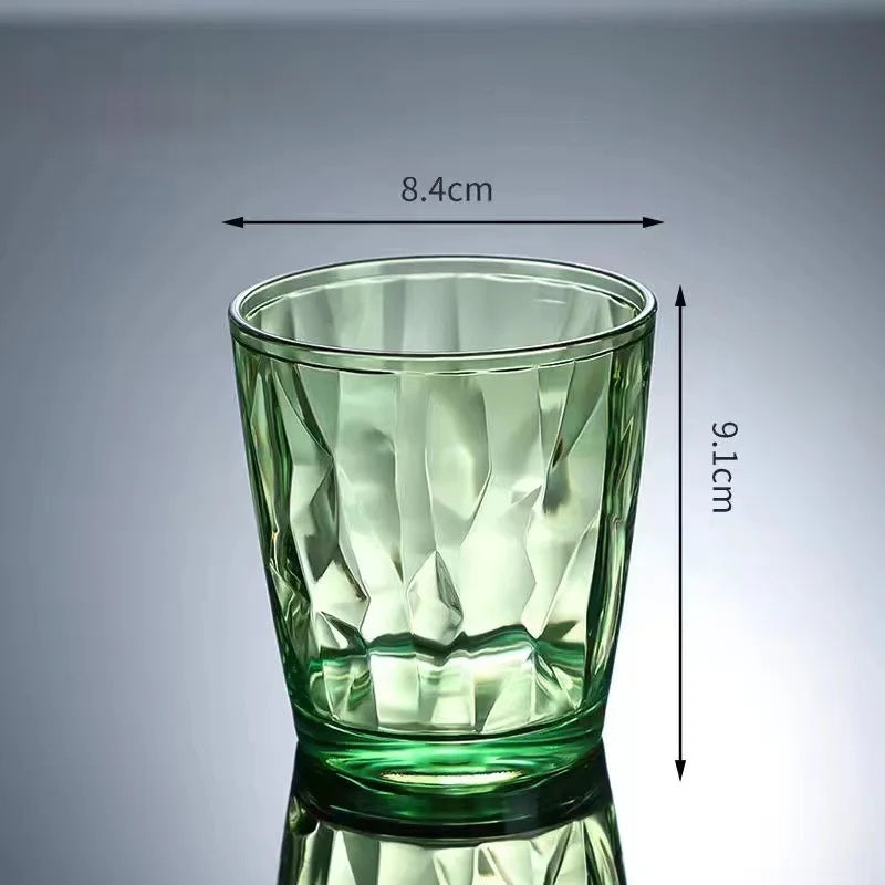 Bright green acrylic wine glass, 310 ml medium